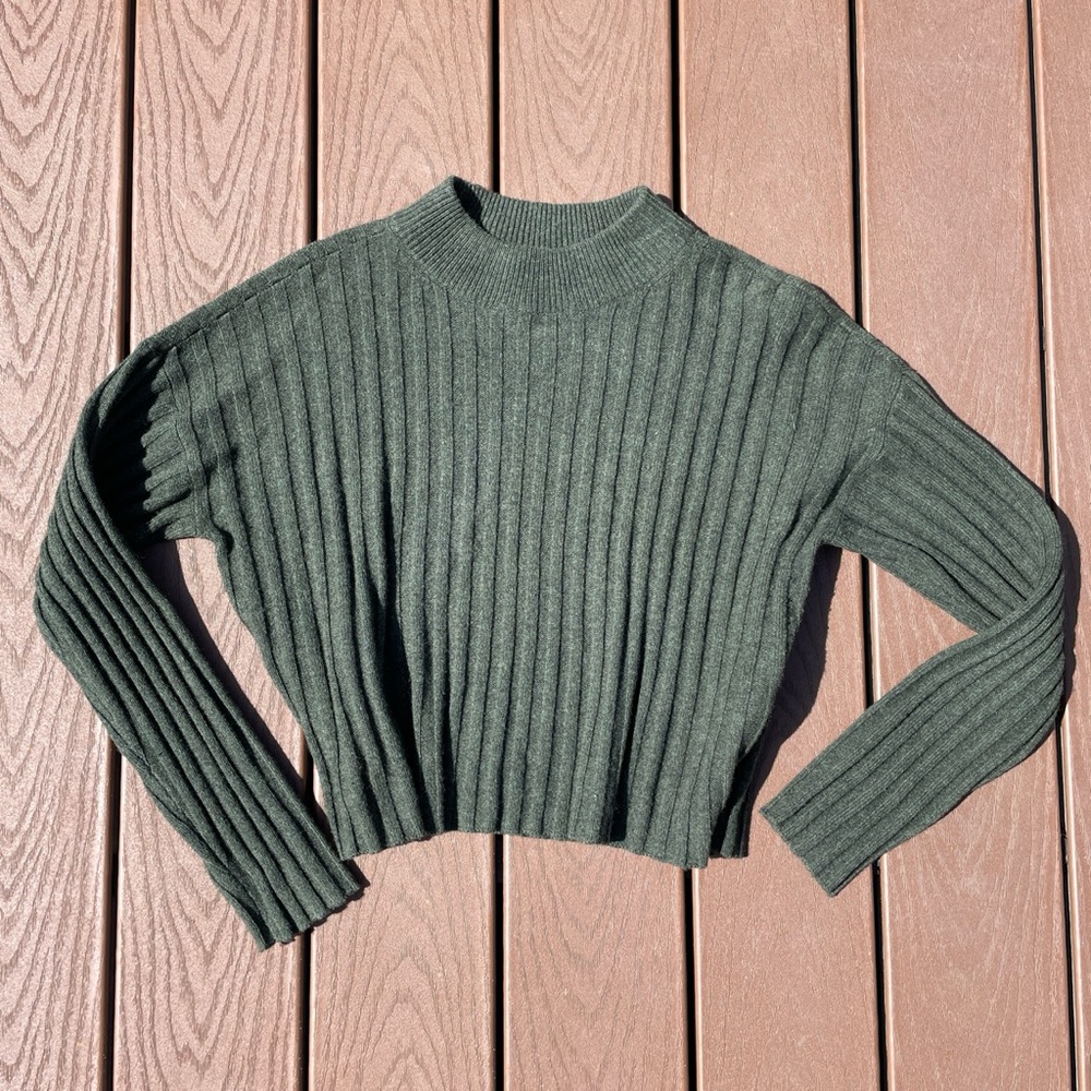 Madewell Cropped Green Sweater